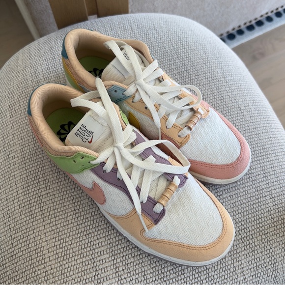 Nike Dunk Low Retro Sun Club Sneakers - Picture 6 of 11